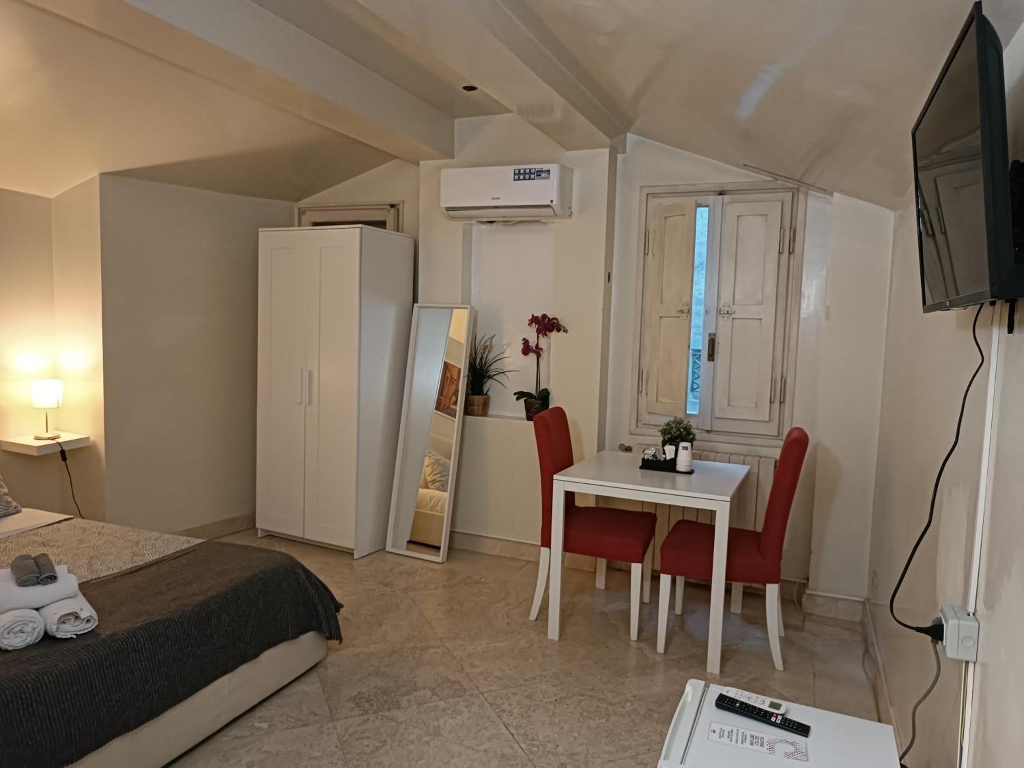 Navona Private Rooms Bnb — Foto 1