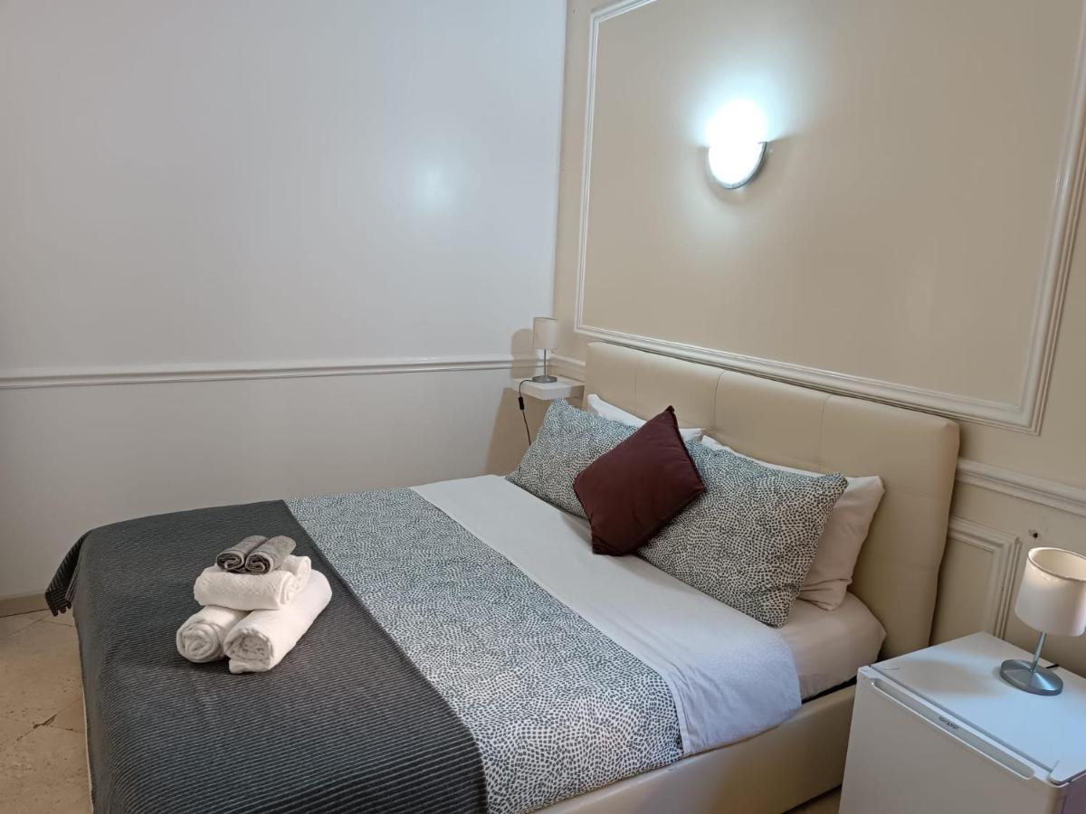 Navona Private Rooms Bnb, Rome
